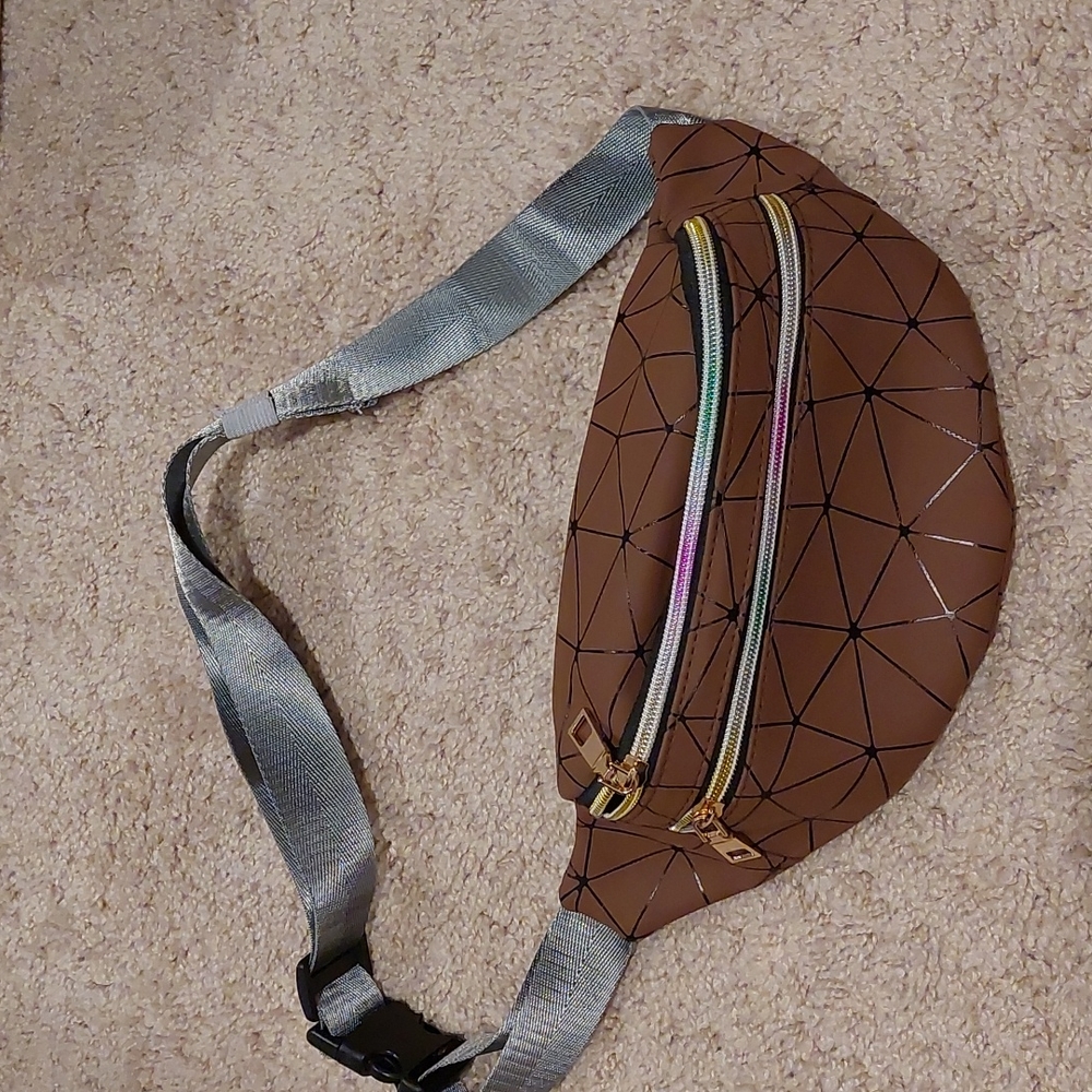 Fanny pack